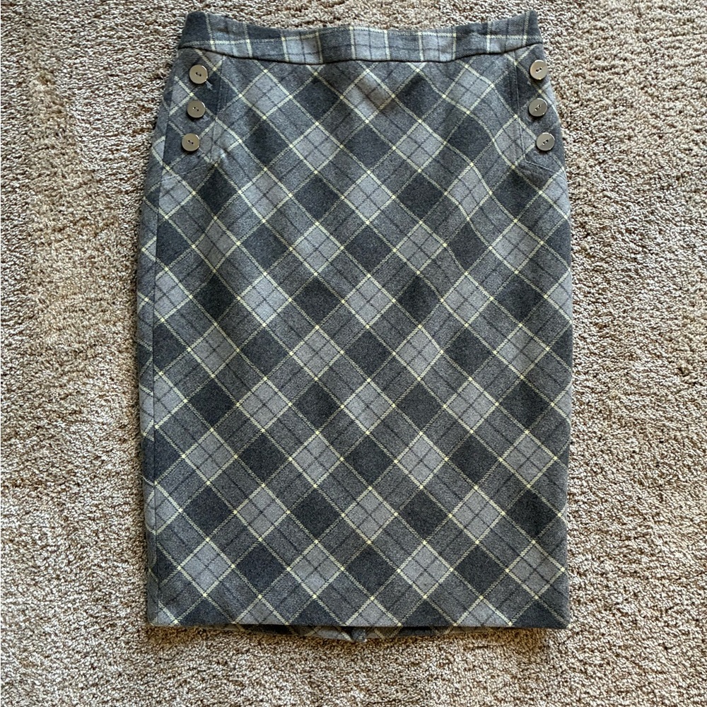 Super cute Limited Plaid Gray Women's Skirt